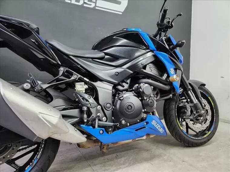 Suzuki GSX-S Preto 11