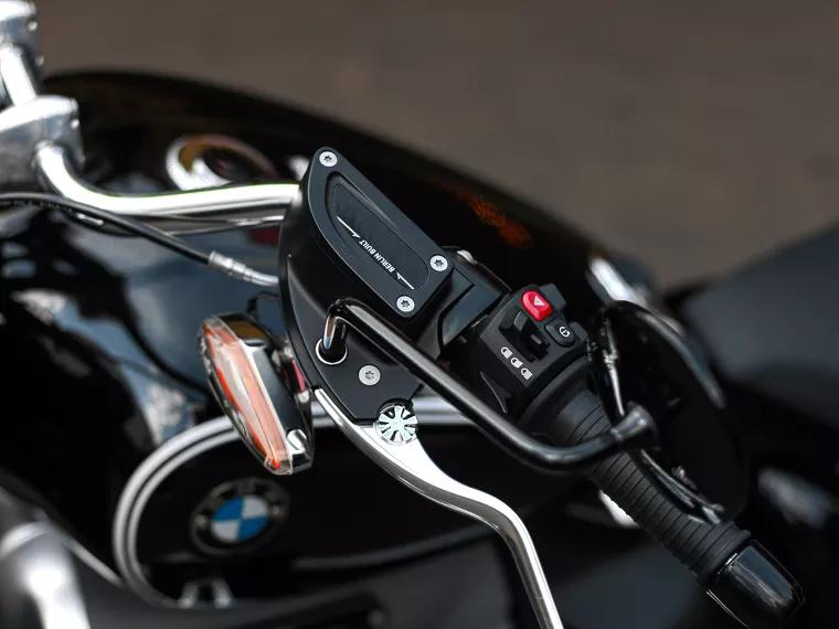 BMW R 18 Preto 10