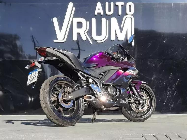 Yamaha YZF R3 Violeta 4