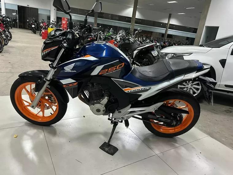 Honda CB Twister Azul 4