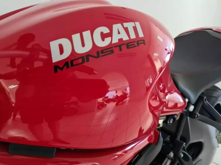 Ducati Monster Vermelho 11