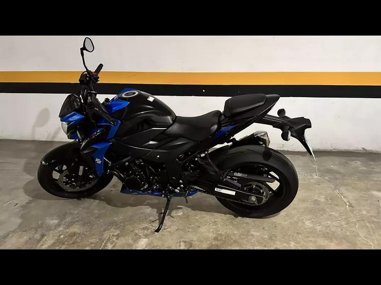 Suzuki GSX-S Azul 2