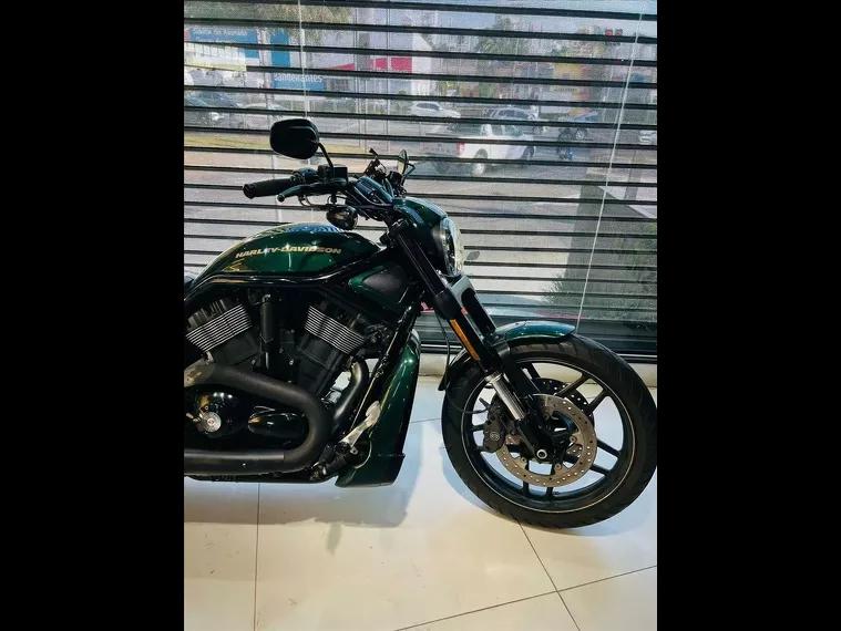 Harley-Davidson V-Rod Verde 7