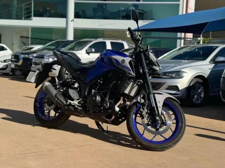 Yamaha MT-03 Azul 10