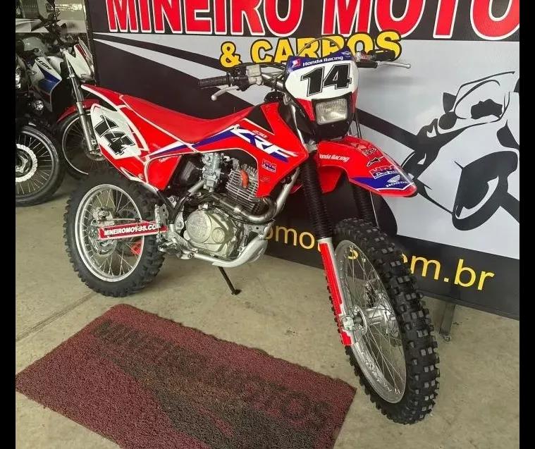 Honda CRF 230 Vermelho 3