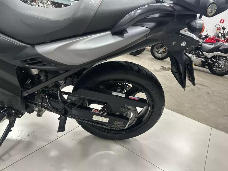 Suzuki V-Strom Cinza 11