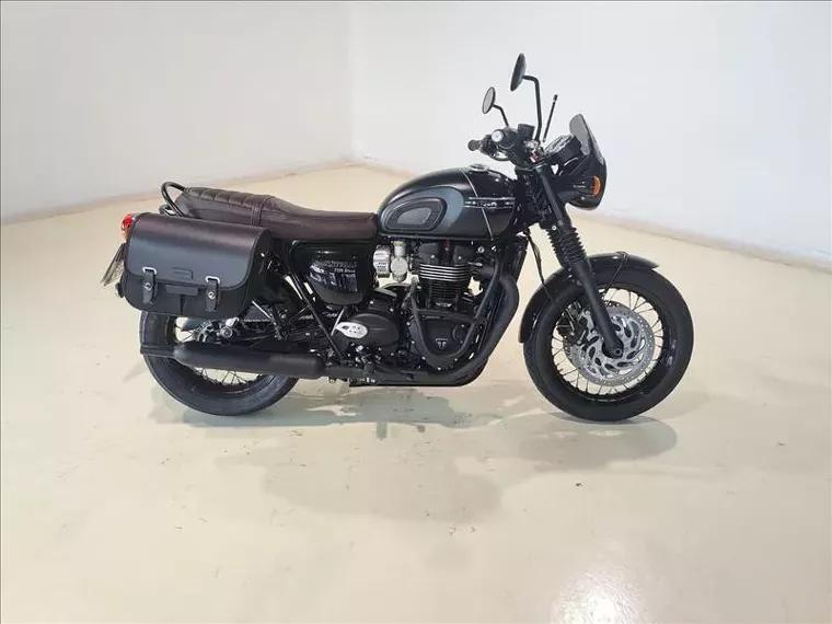 Triumph Bonneville Preto 1