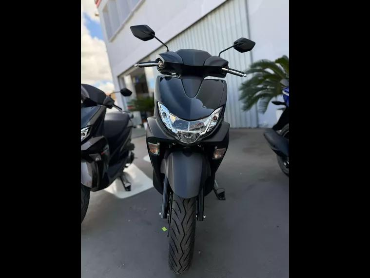 Yamaha Fluo Preto 2