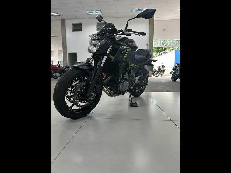 Kawasaki Z 650 Preto 9