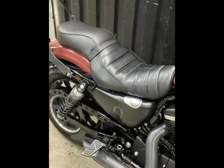 Harley-Davidson Sportster 883 Vermelho 13