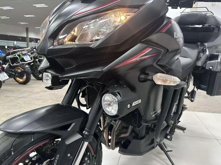 Kawasaki Versys Preto 18