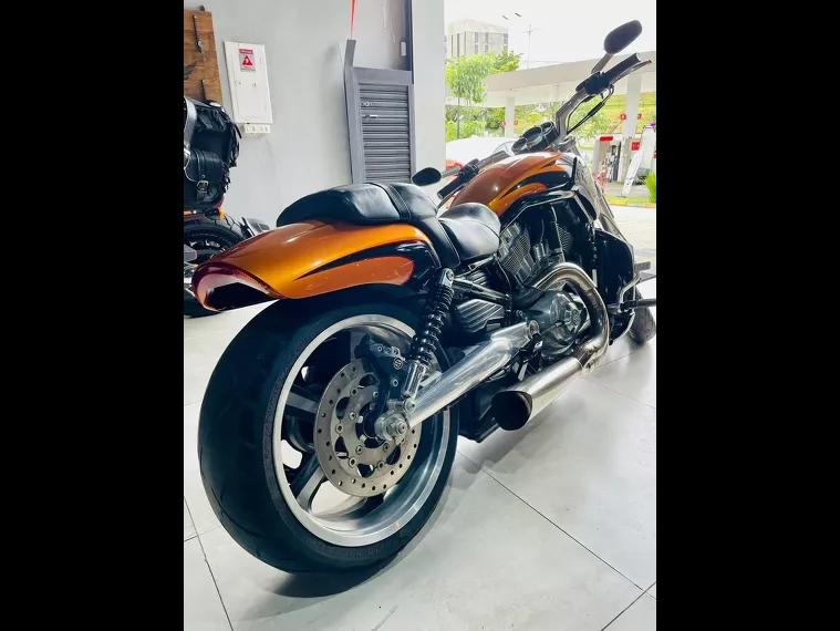 Harley-Davidson V-Rod Laranja 1