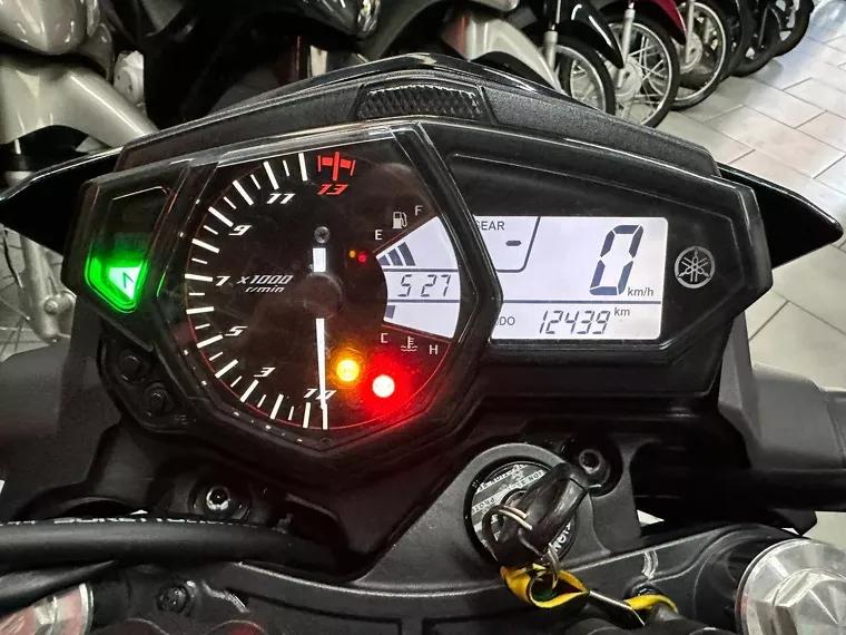 Yamaha MT-03 Cinza 32