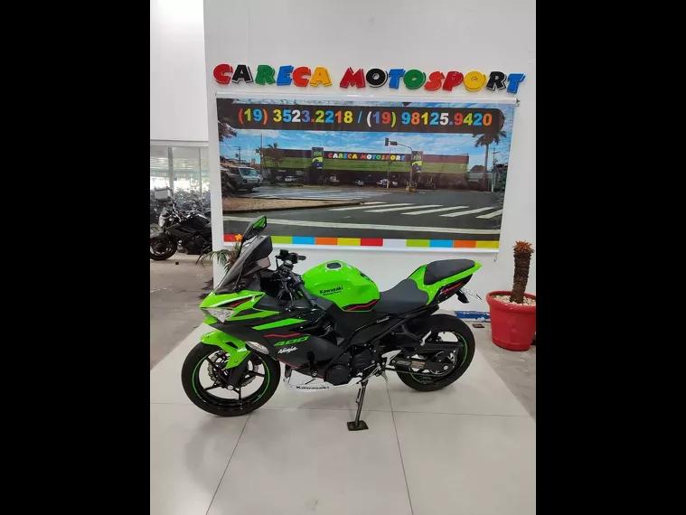 Kawasaki Ninja Verde 4