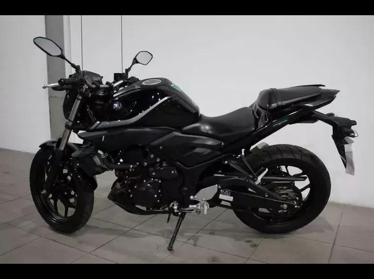 Yamaha MT-03 Preto 4