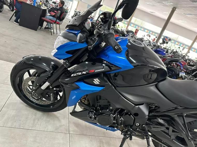 Suzuki GSX-S Azul 31