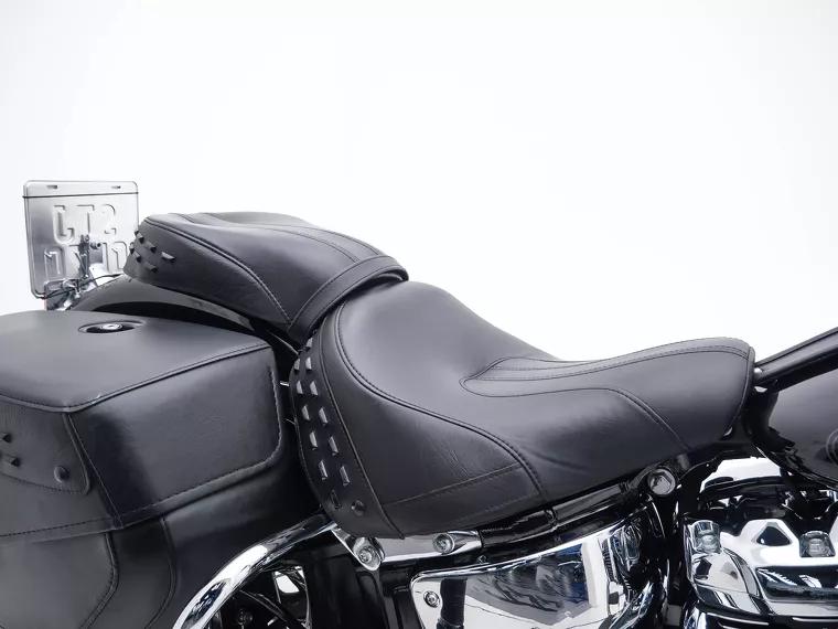 Harley-Davidson Heritage Preto 7