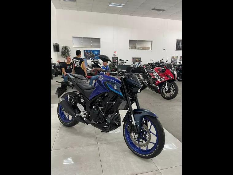 Yamaha MT-03 Azul 11