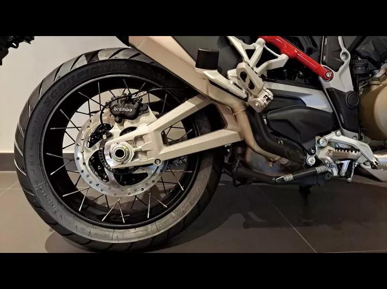 Ducati Multistrada Cinza 7