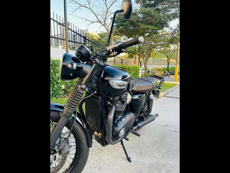 Triumph Bonneville Preto 12