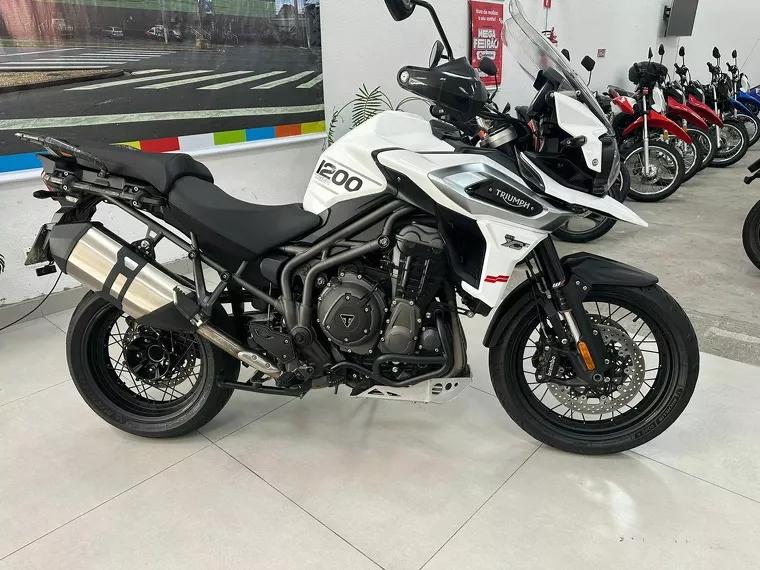 Triumph Tiger 1200 Branco 12