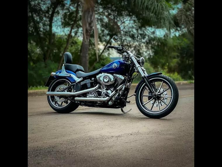 Harley-Davidson Breakout Azul 1