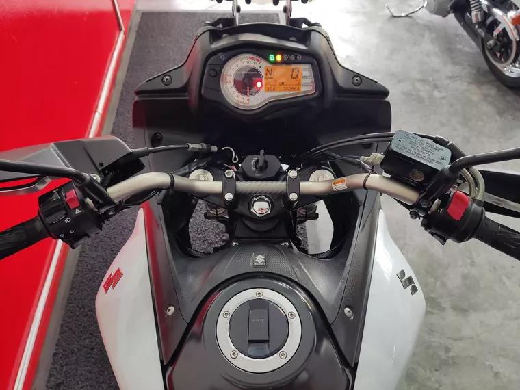 Suzuki V-Strom Branco 7