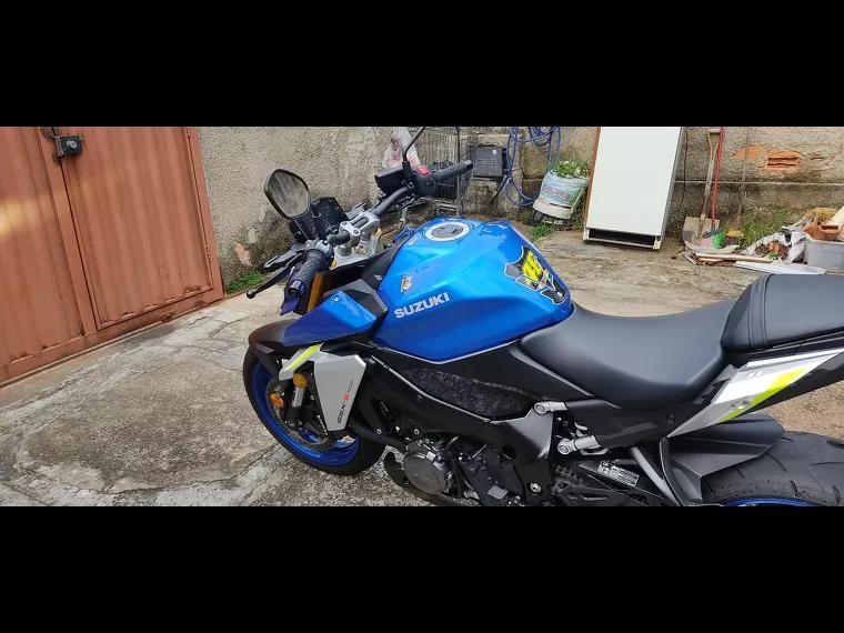 Suzuki GSX-S Azul 8