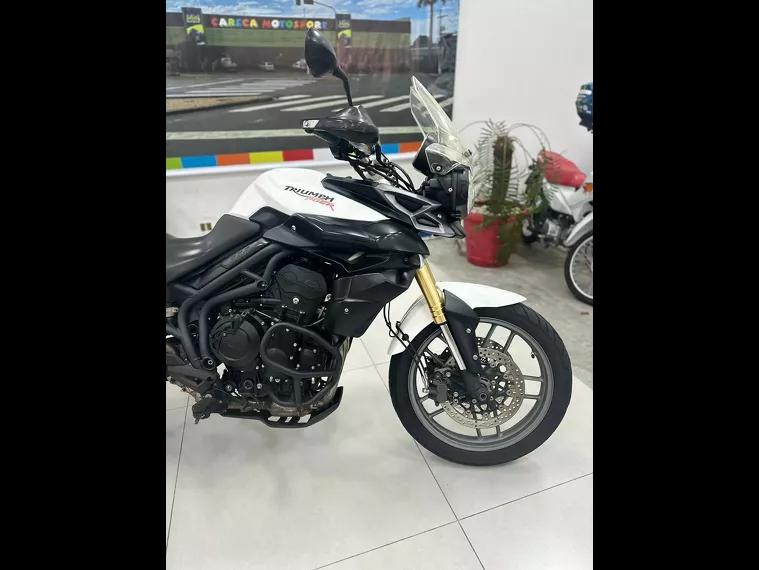 Triumph Tiger 800 Branco 11