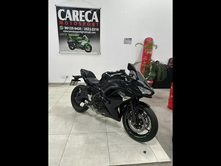 Kawasaki Ninja Preto 5