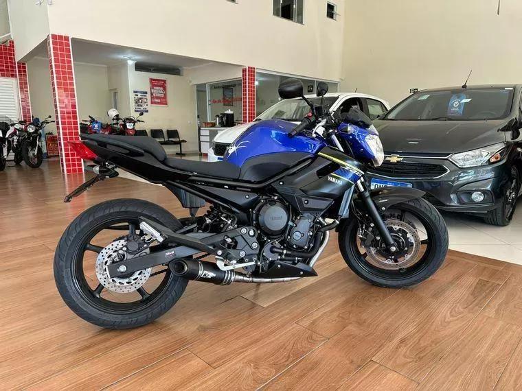 Yamaha XJ6-N Azul 4