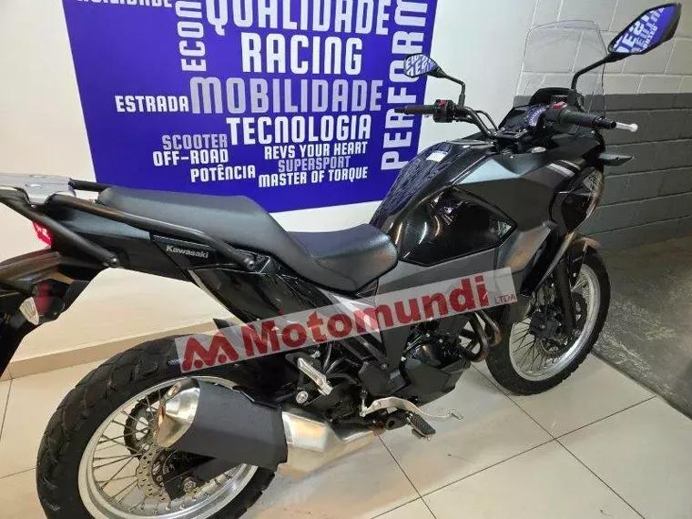 Kawasaki Versys Preto 10