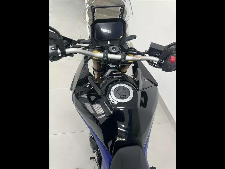 Suzuki V-Strom Preto 13