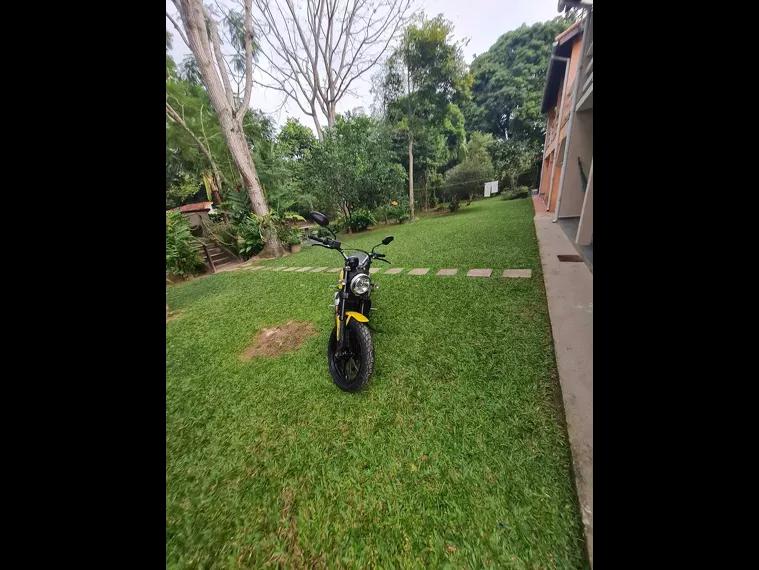 Ducati Scrambler Amarelo 2