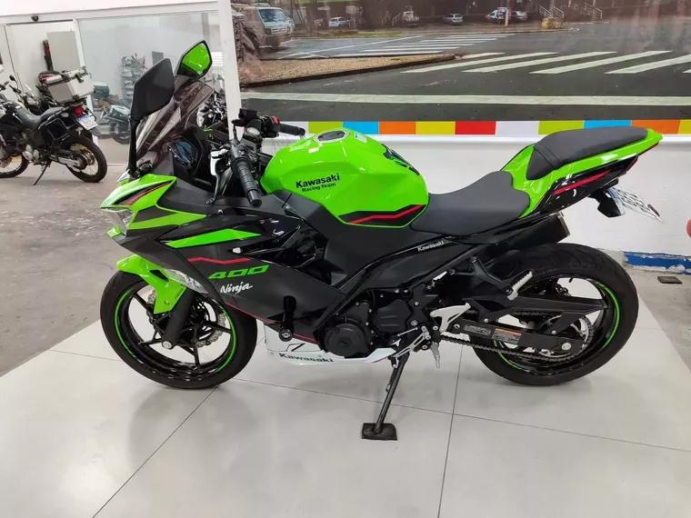 Kawasaki Ninja Verde 8