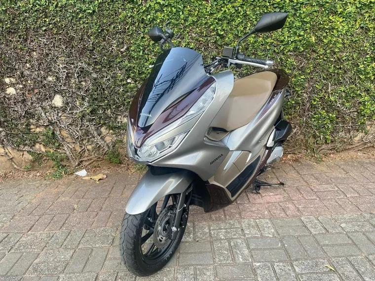 Honda PCX Bege 3