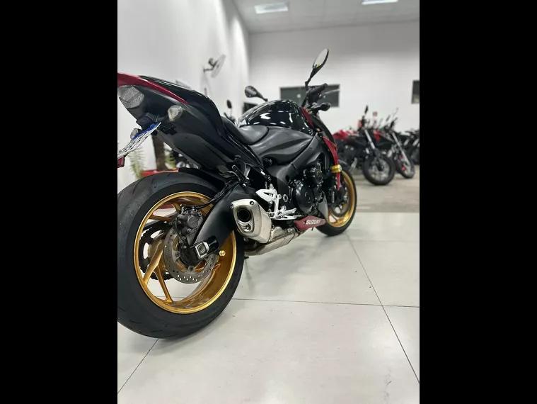 Suzuki GSX-S Preto 6