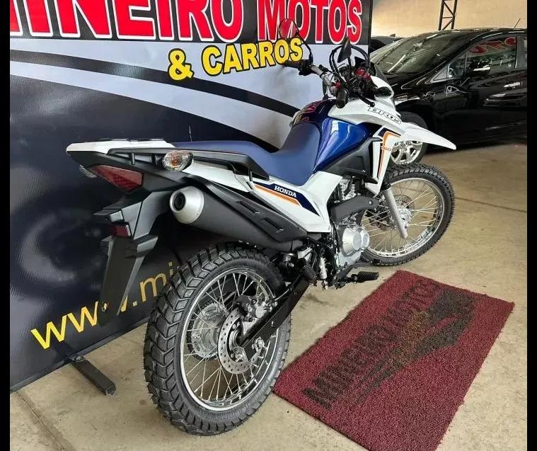 Honda NXR Bros Branco 4