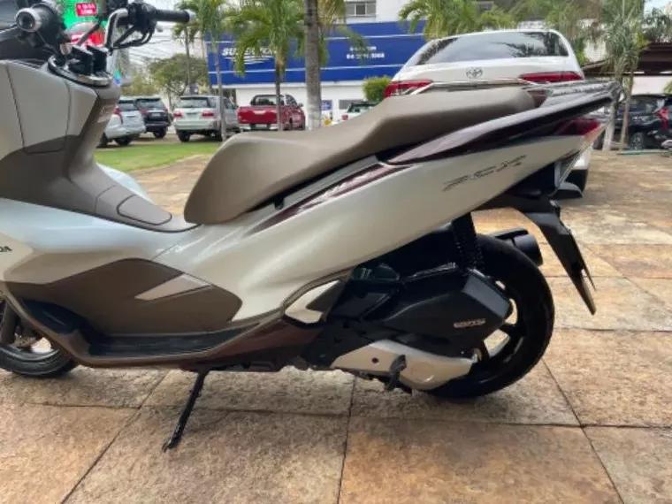 Honda PCX Branco 2