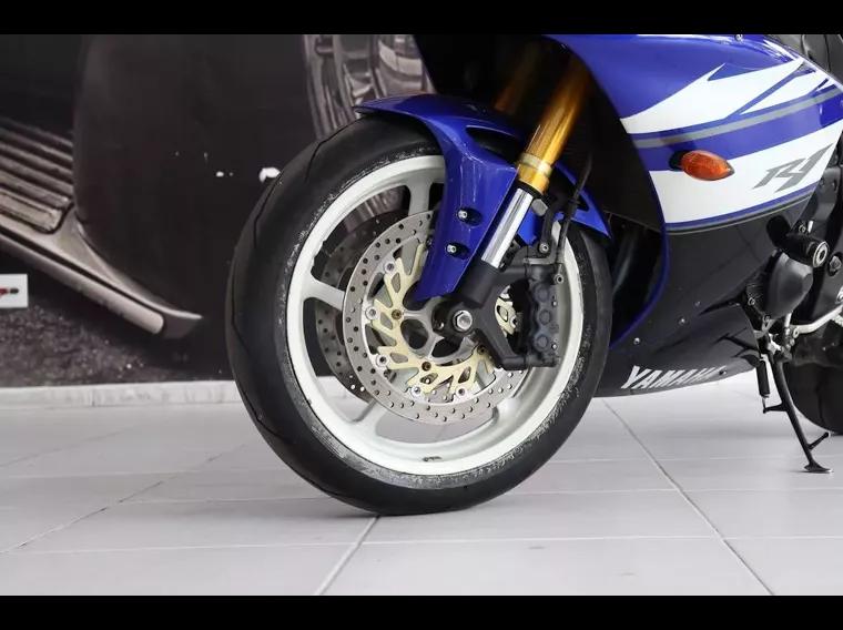 Yamaha R1 Azul 9