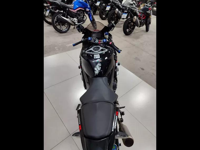 Suzuki GSX-R Preto 9