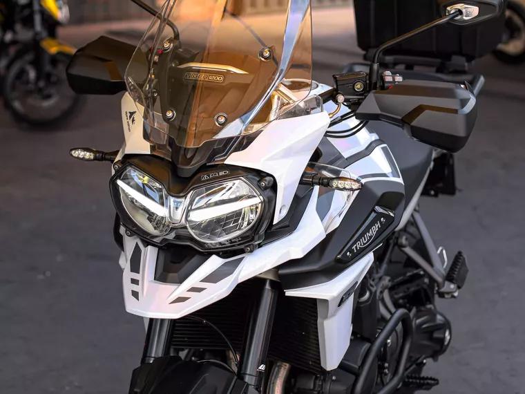 Triumph Tiger 1200 Branco 9