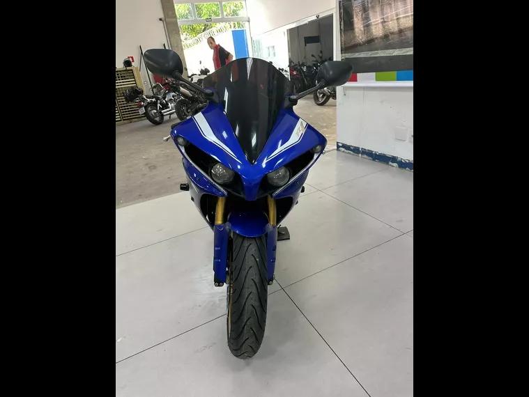 Yamaha YZF R1 Azul 24