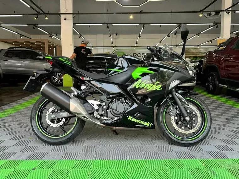 Kawasaki Ninja Preto 2