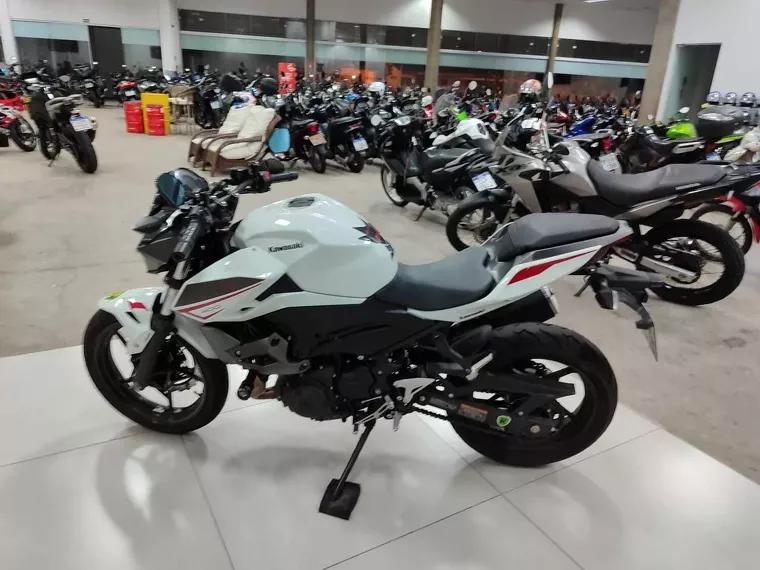 Kawasaki Z Branco 5