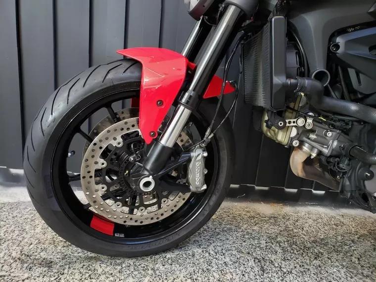 Ducati Monster Vermelho 14