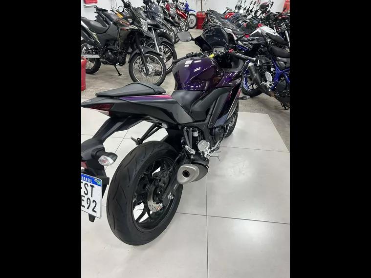 Yamaha YZF R3 Roxo 10