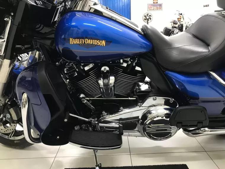 Harley-Davidson Ultra Limited Azul 8