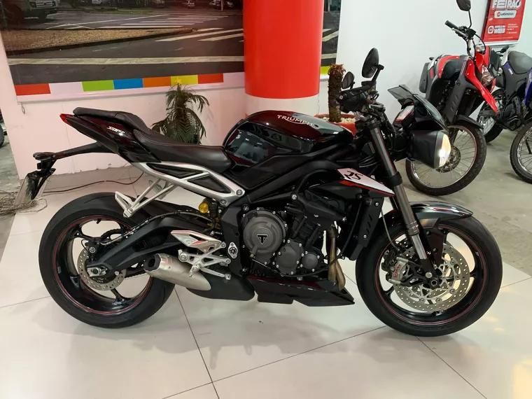 Triumph Street Triple Preto 1