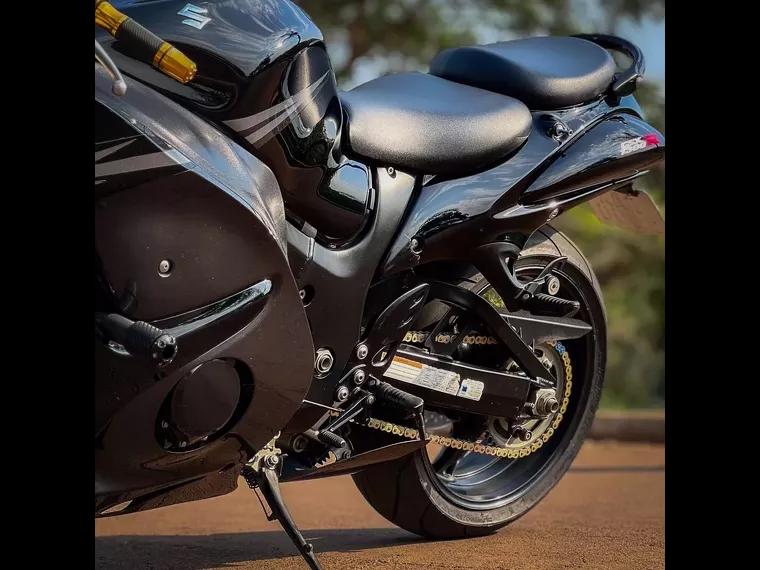 Suzuki GSX-R Preto 7